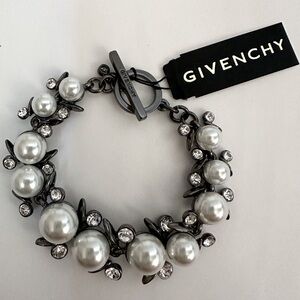 Givenchy faux pearl bracelet.